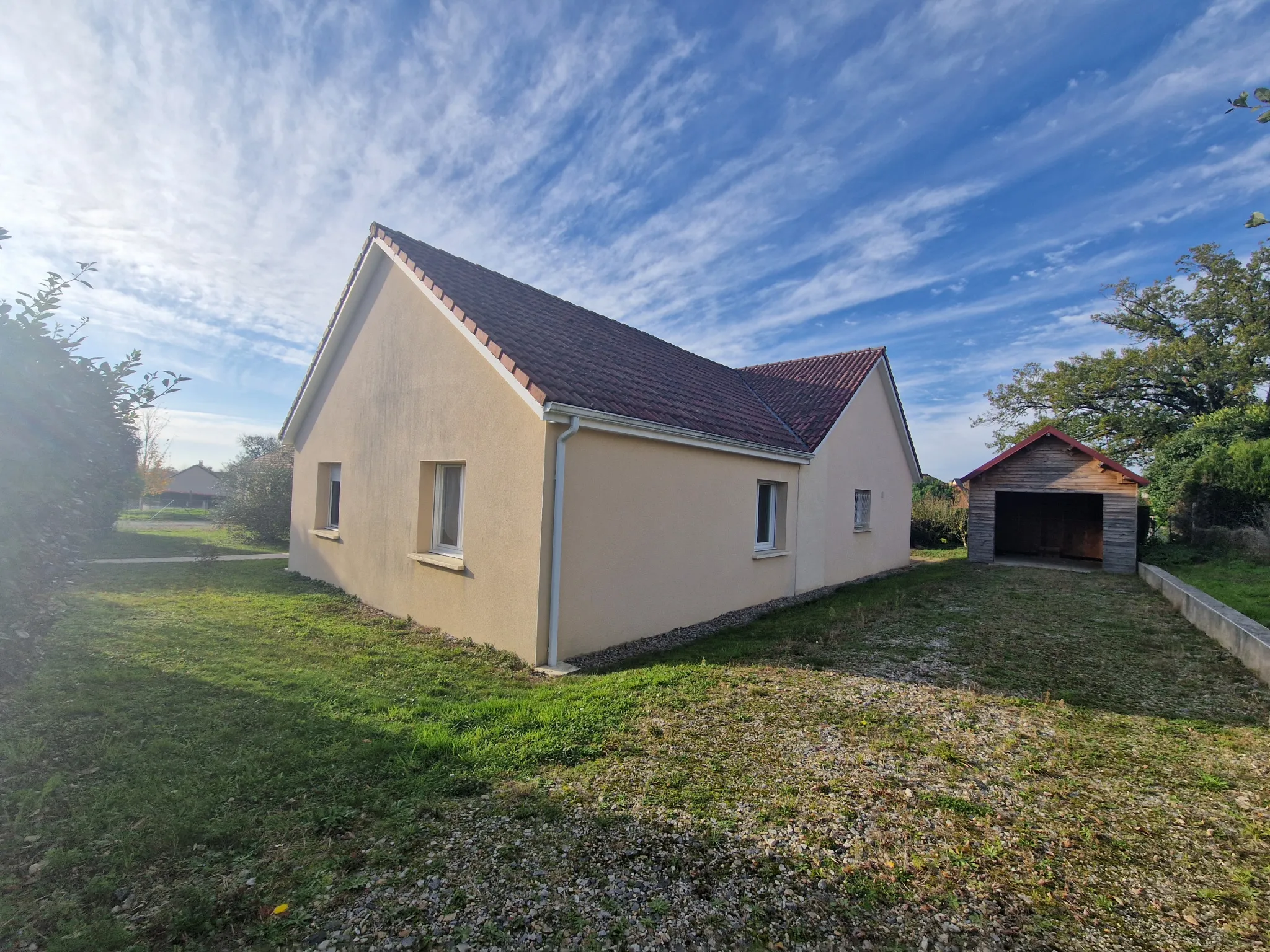 Maison de plain-pied lumineuse à Lubersac, 116 m², 3 chambres 