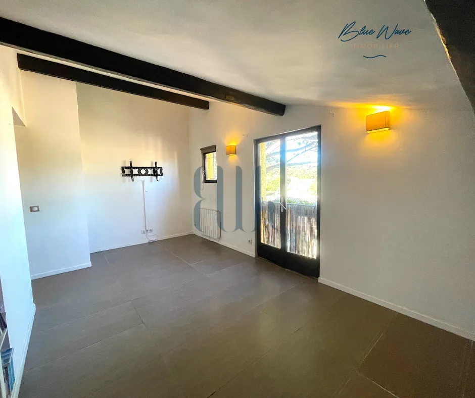 T2 rénové à vendre à Sainte-Maxime - 164 000 € 