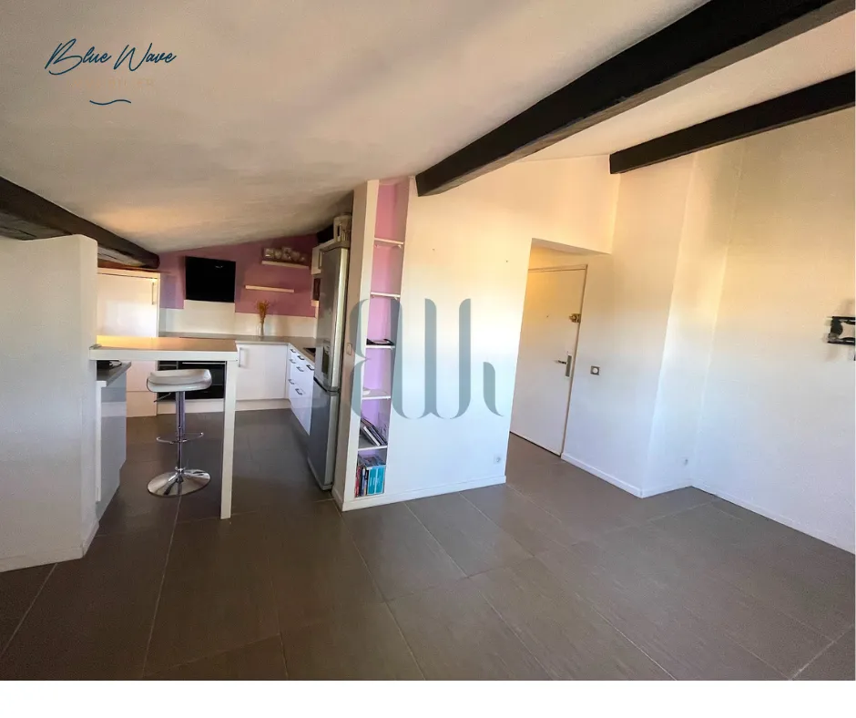 T2 rénové à vendre à Sainte-Maxime - 164 000 € 