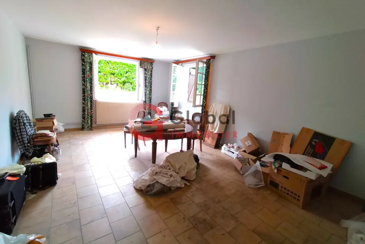 A vendre: Villa familiale à Mont-de-Marsan avec deux appartements 