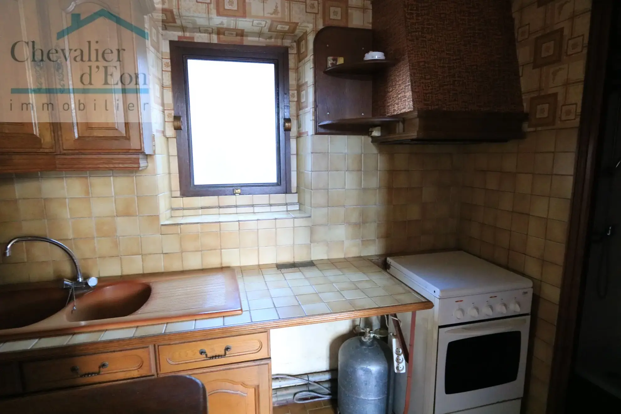 Maison à vendre à Vezinnes, proche de Tonnerre - 50 000 EUR 