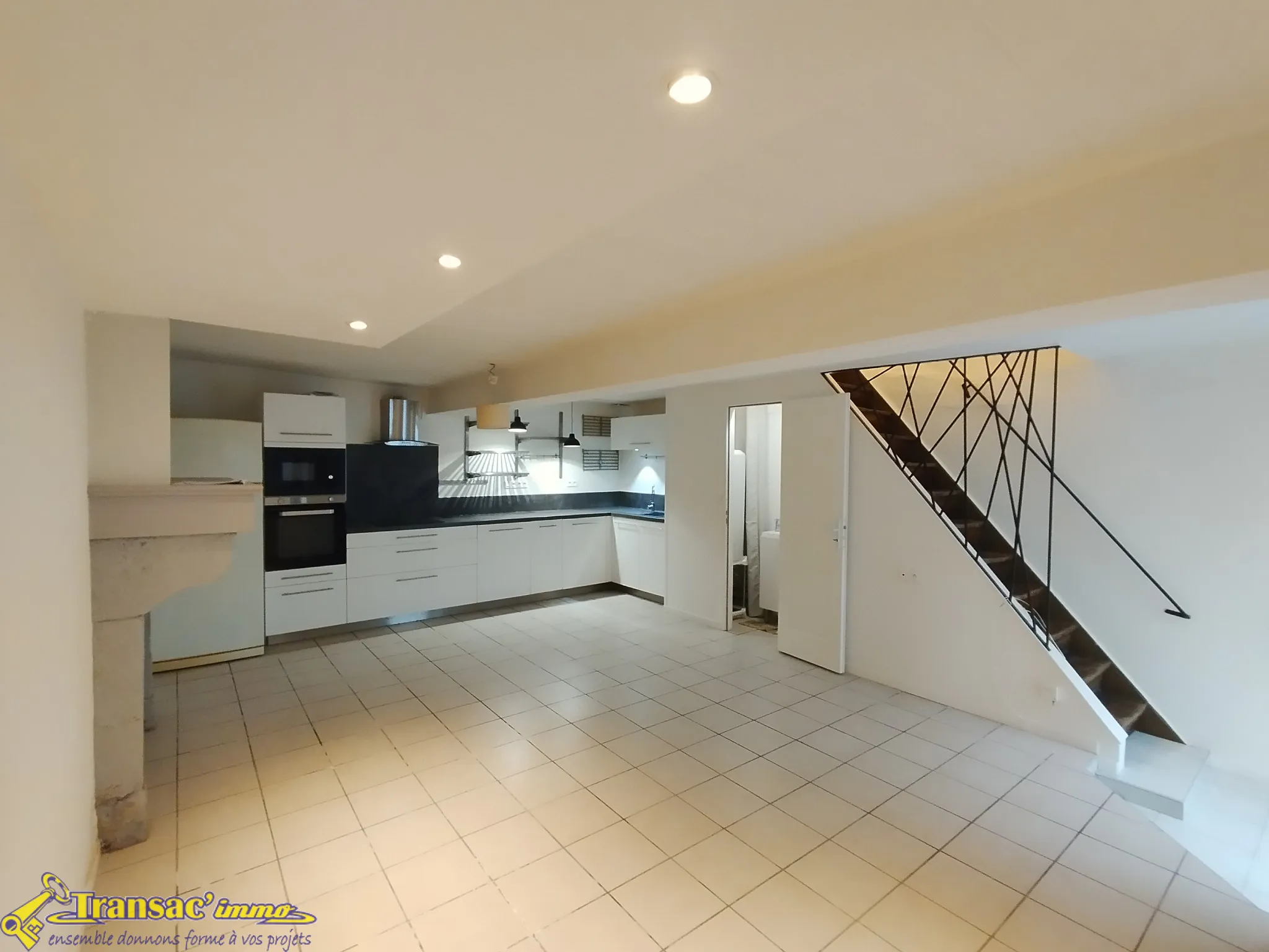 Charmante maison de ville à Thiers, secteur Le Moutier - 60,5 m² 