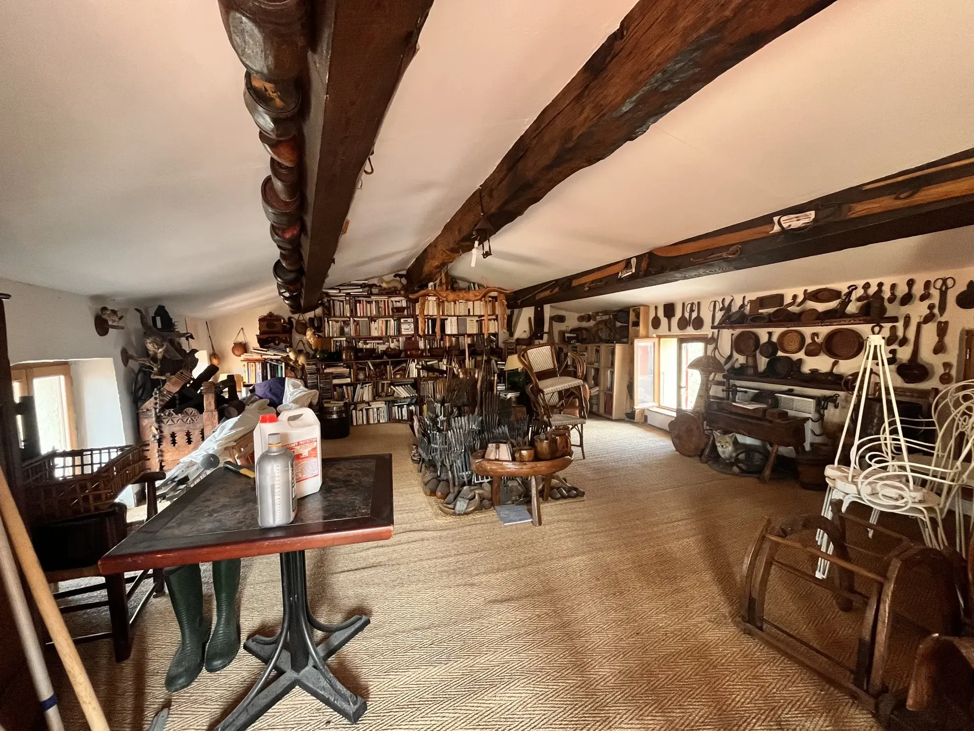 Maison de Village avec Vue Panoramique à Serralongue 