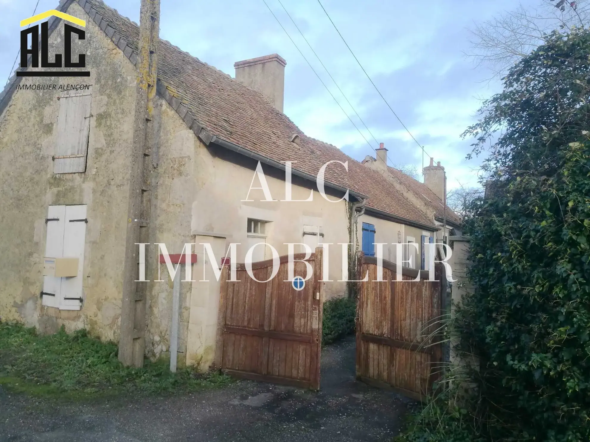 Maison de Bourg à Courgains - 136 m² avec Terrain de 1000 m² 