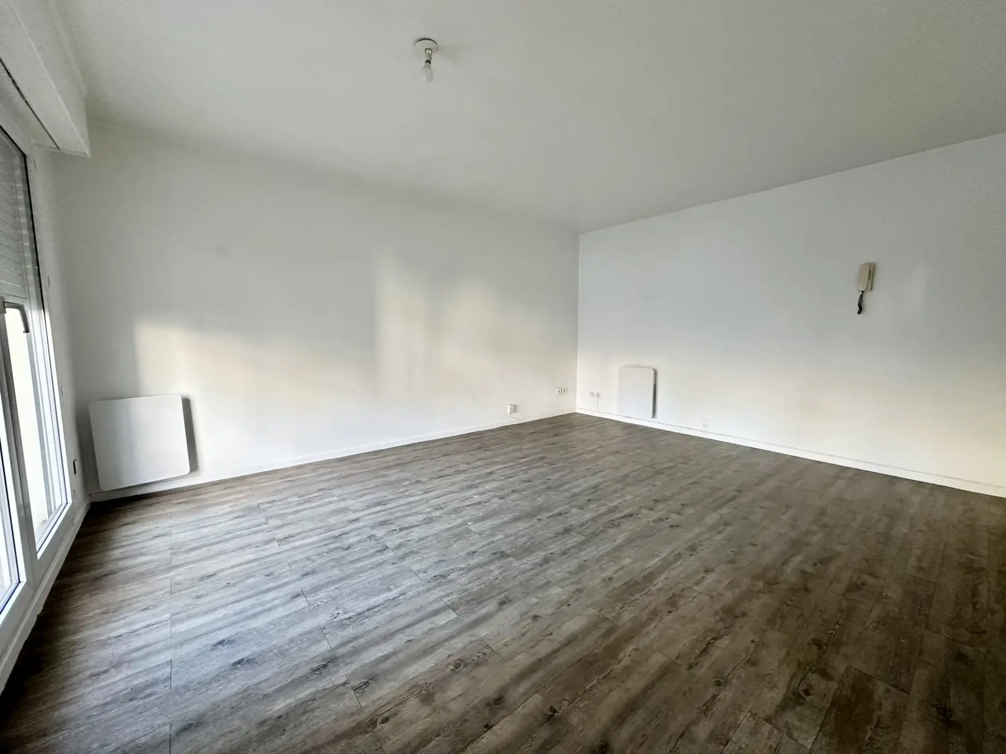 Studio lumineux de 27 m² à Lille Bois Blancs - Idéal primo-accédant et investissement étudiant 