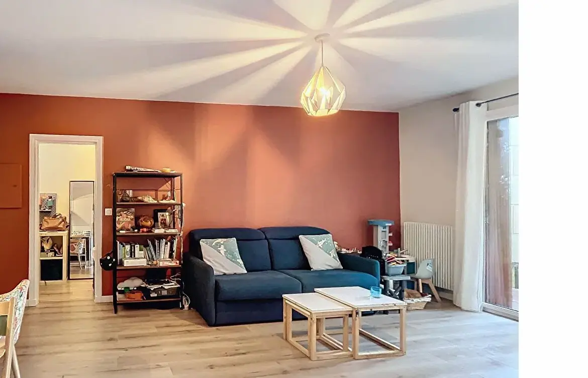 Vente d'un appartement T2 avec terrasse et jardin privatif à Aix-en-Provence 