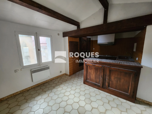 Appartement T3 au centre de Lodève - 73,95 m2 - Travaux à Prévoir