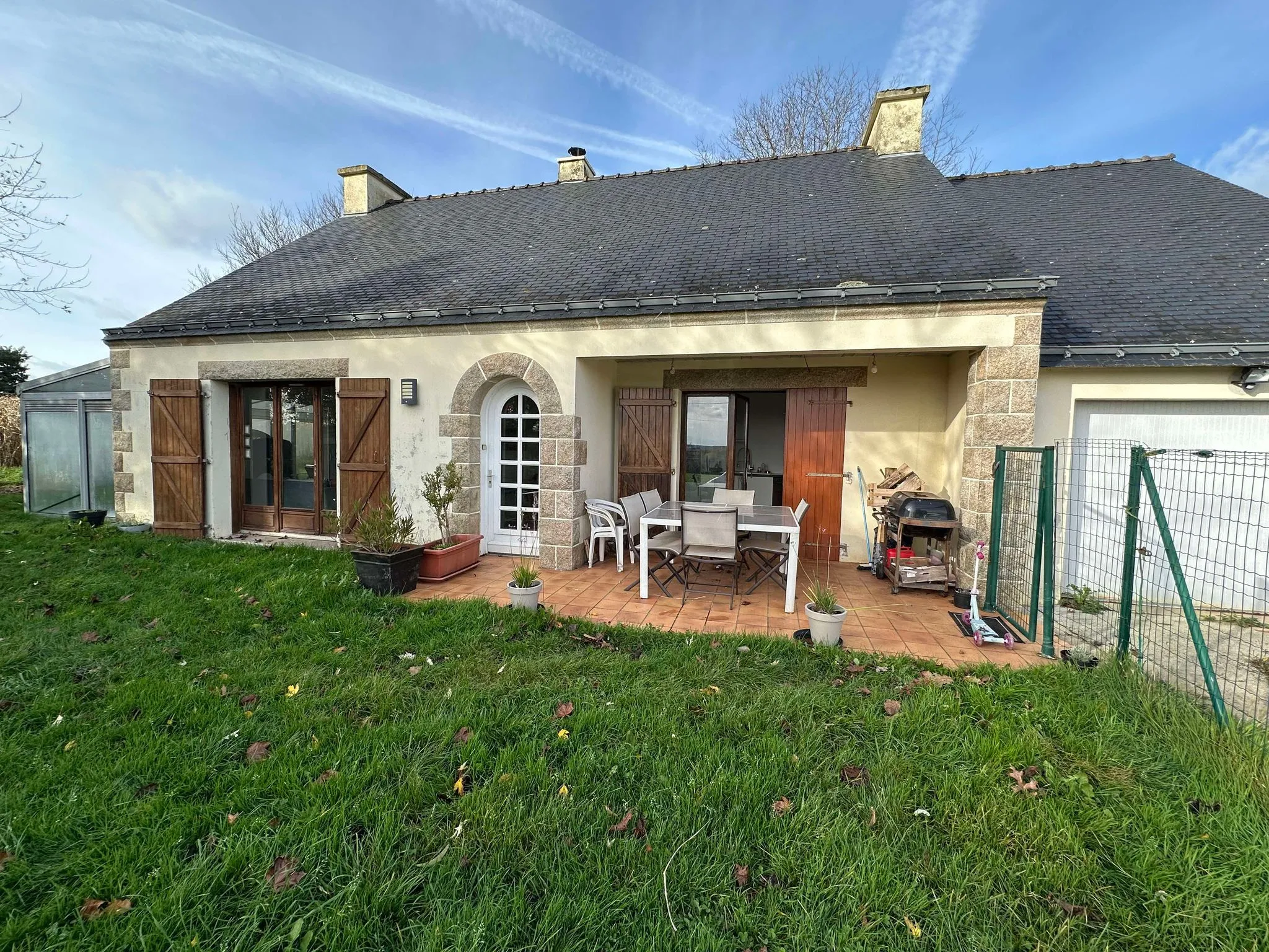 Charmante Maison de Plain-pied à Baud avec Terrain de 3382 m² 