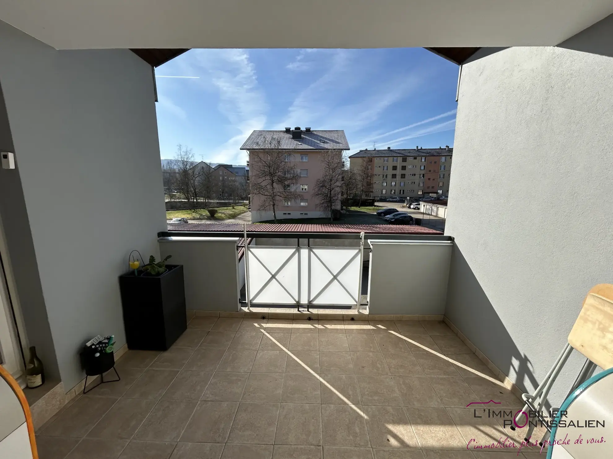 À vendre : Appartement T6 à Pontarlier avec Terrasse et Parkings 