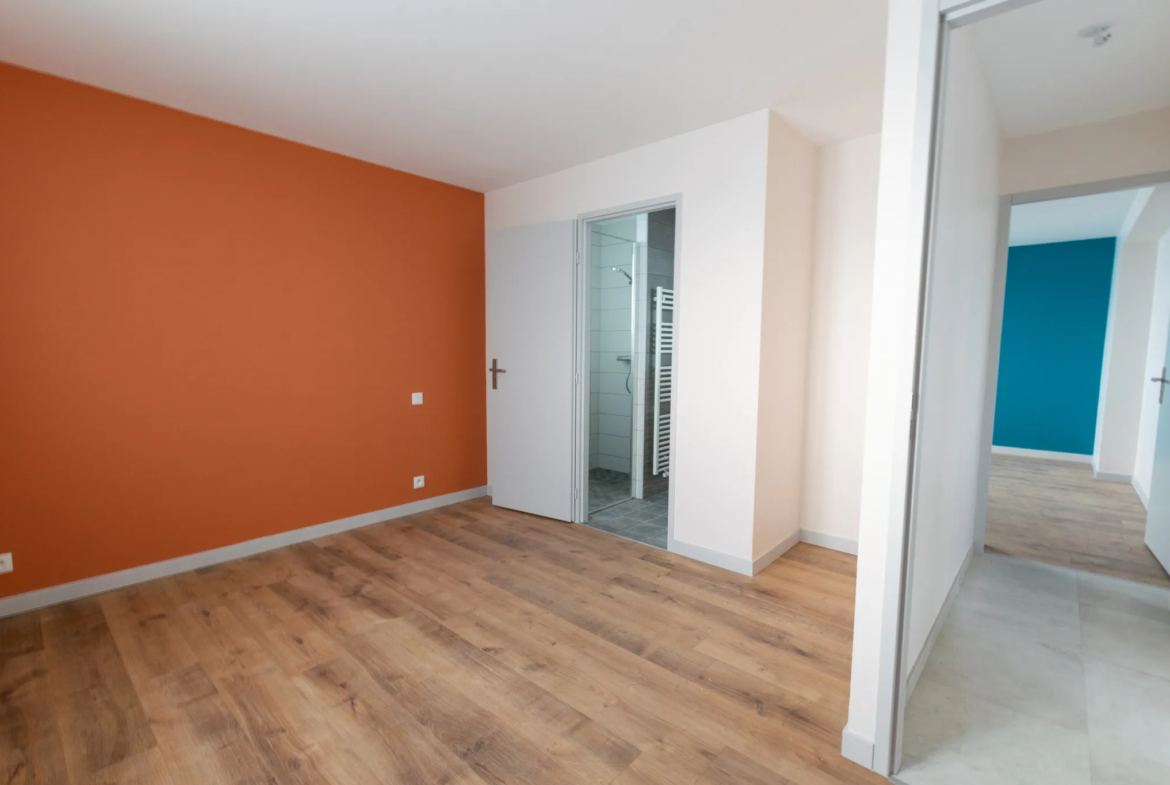 Maison à vendre à Gy - 93 m² rénovée avec garage 