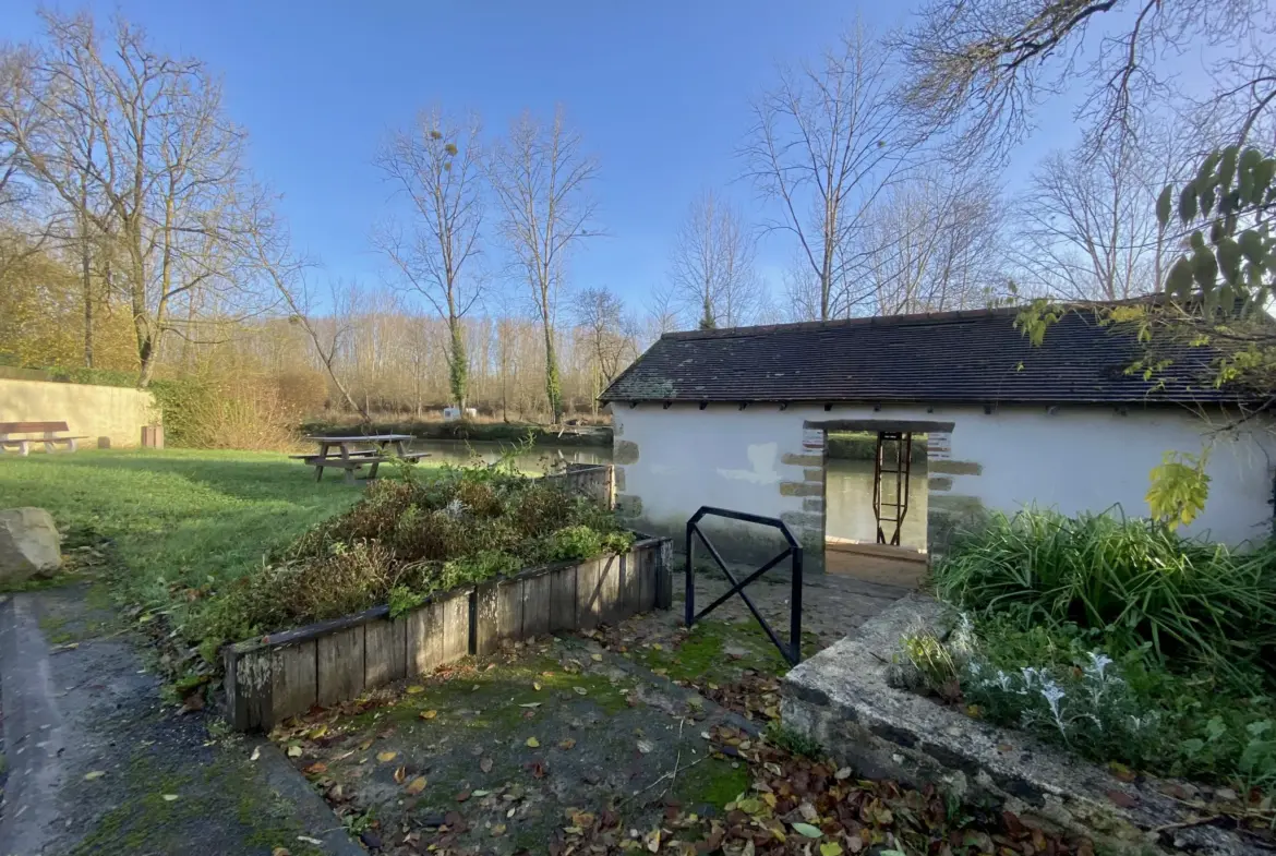 Longère à rénover près de Vierzon 