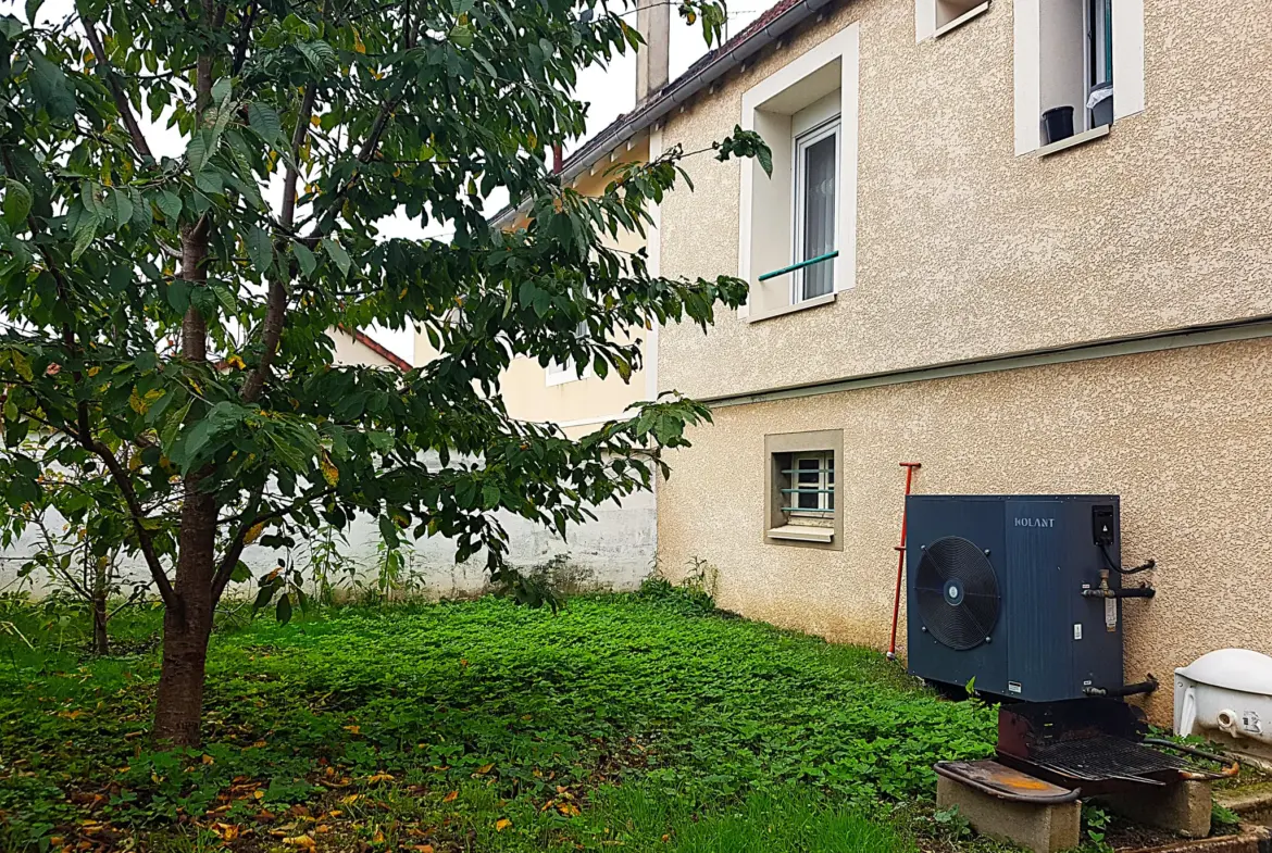 À vendre : Maison habitable de 103 m2 à Nevers avec jardin 