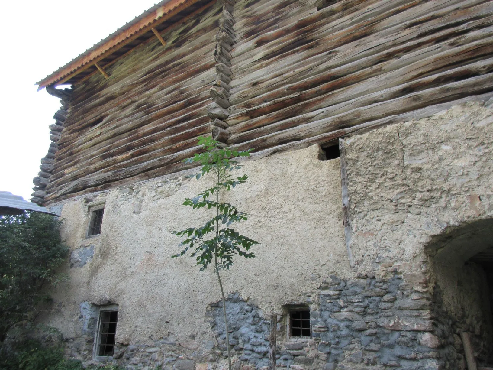 Maison d'Alpage Mitoyenne à Renover à Guillestre 