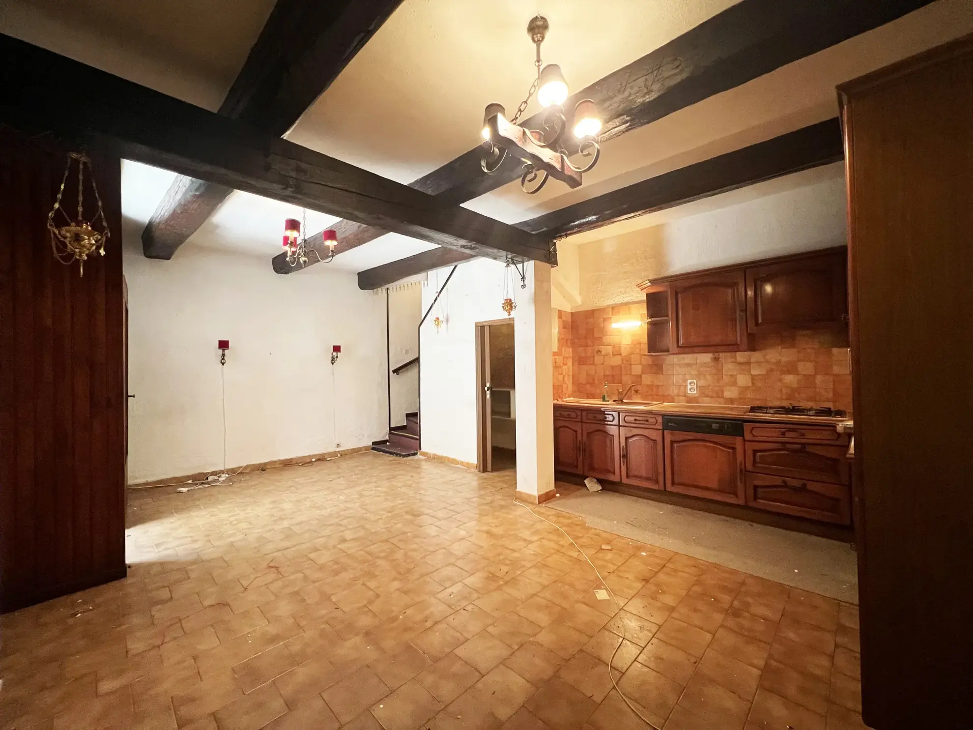 Maison de ville à rénover à Orange - 84 m2 