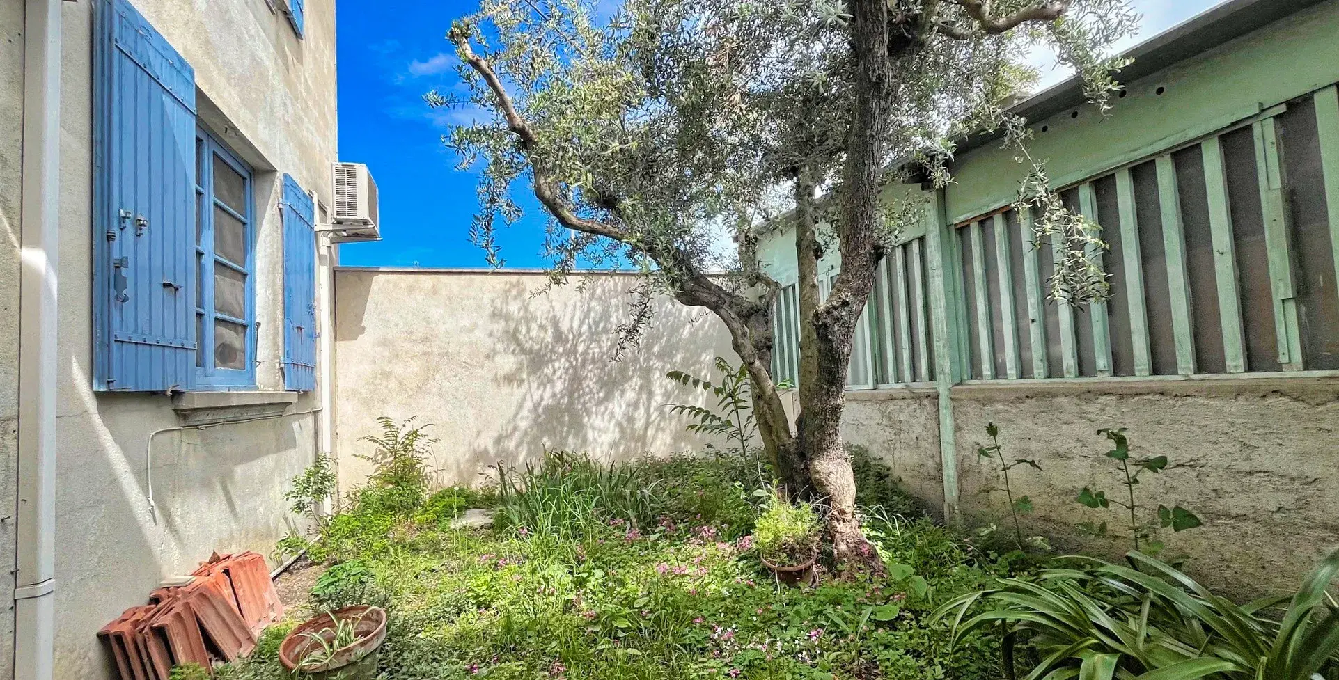 Maison de 104 m² avec jardin et terrasse à Sorgues 