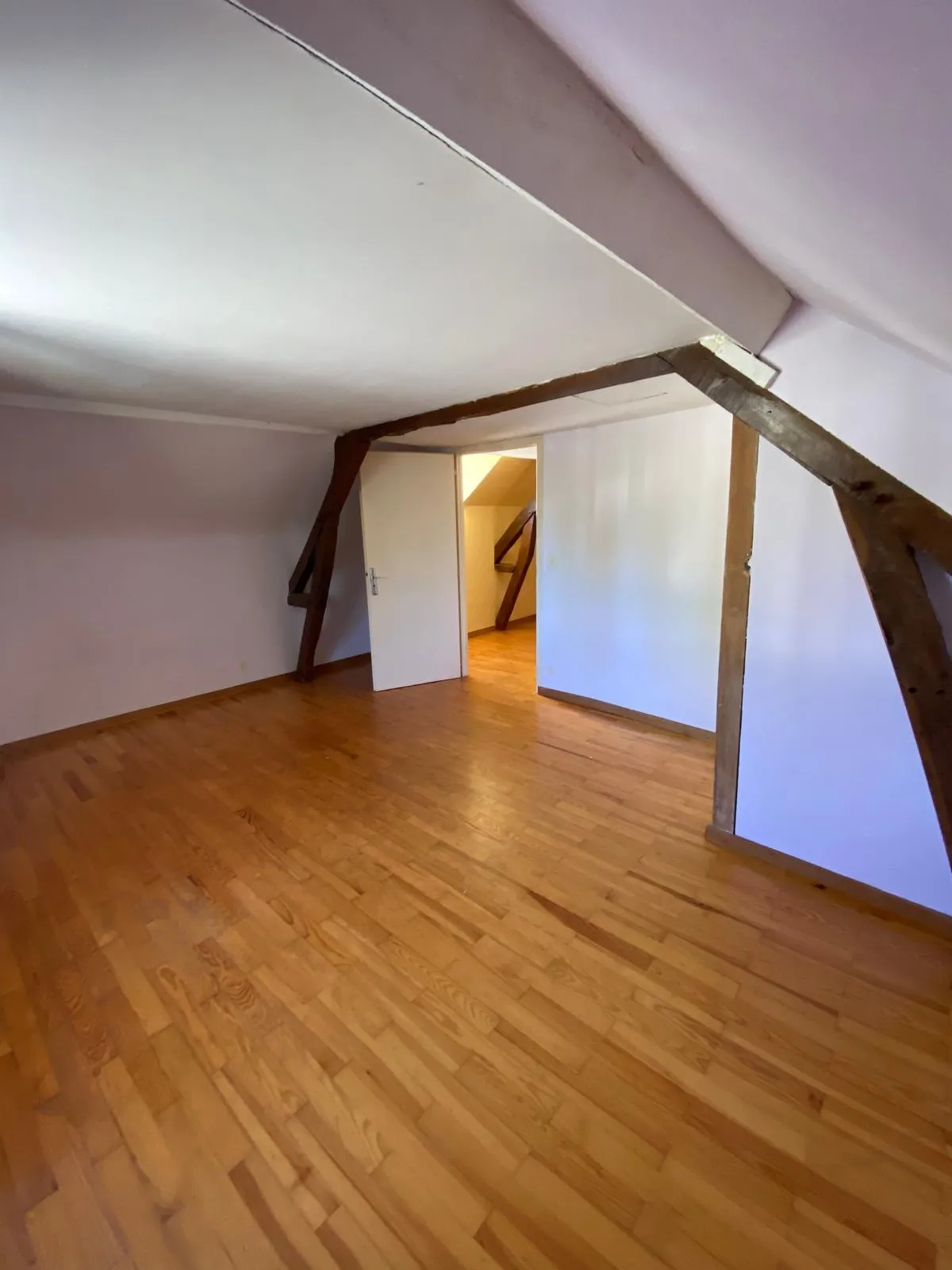 Maison en galets à vendre à Morlaàs - 92 m² 