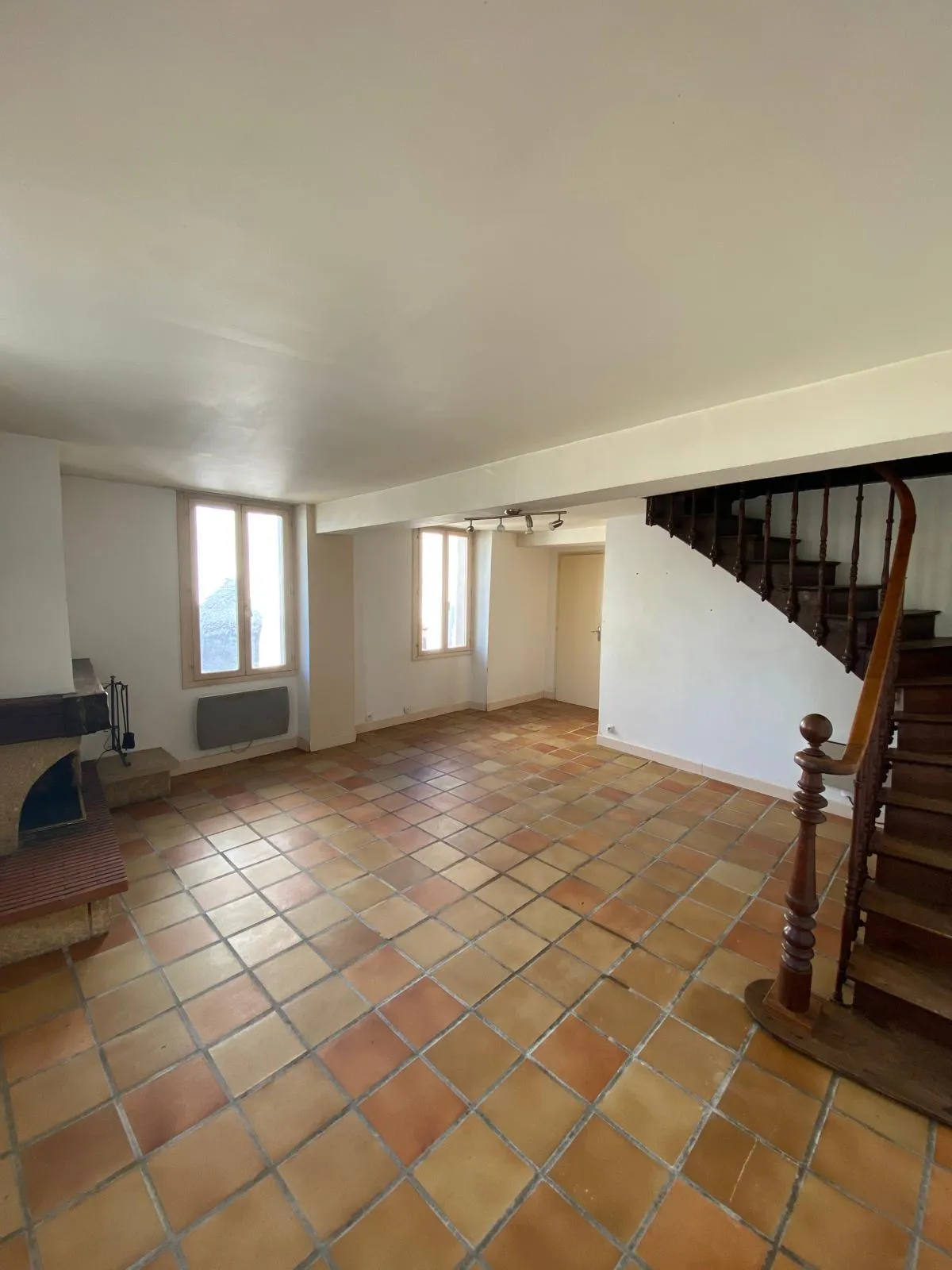 Maison en galets à vendre à Morlaàs - 92 m² 