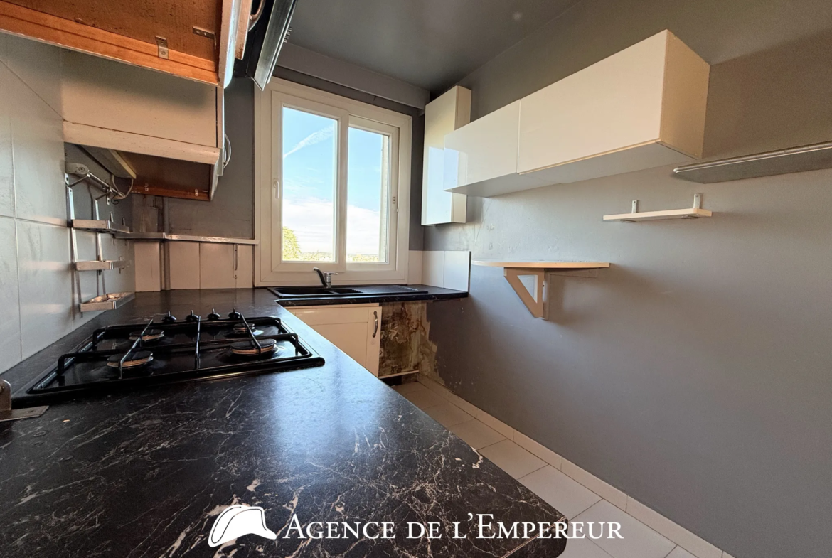 À vendre : Appartement lumineux 4 pièces à Buzenval, Rueil-Malmaison 