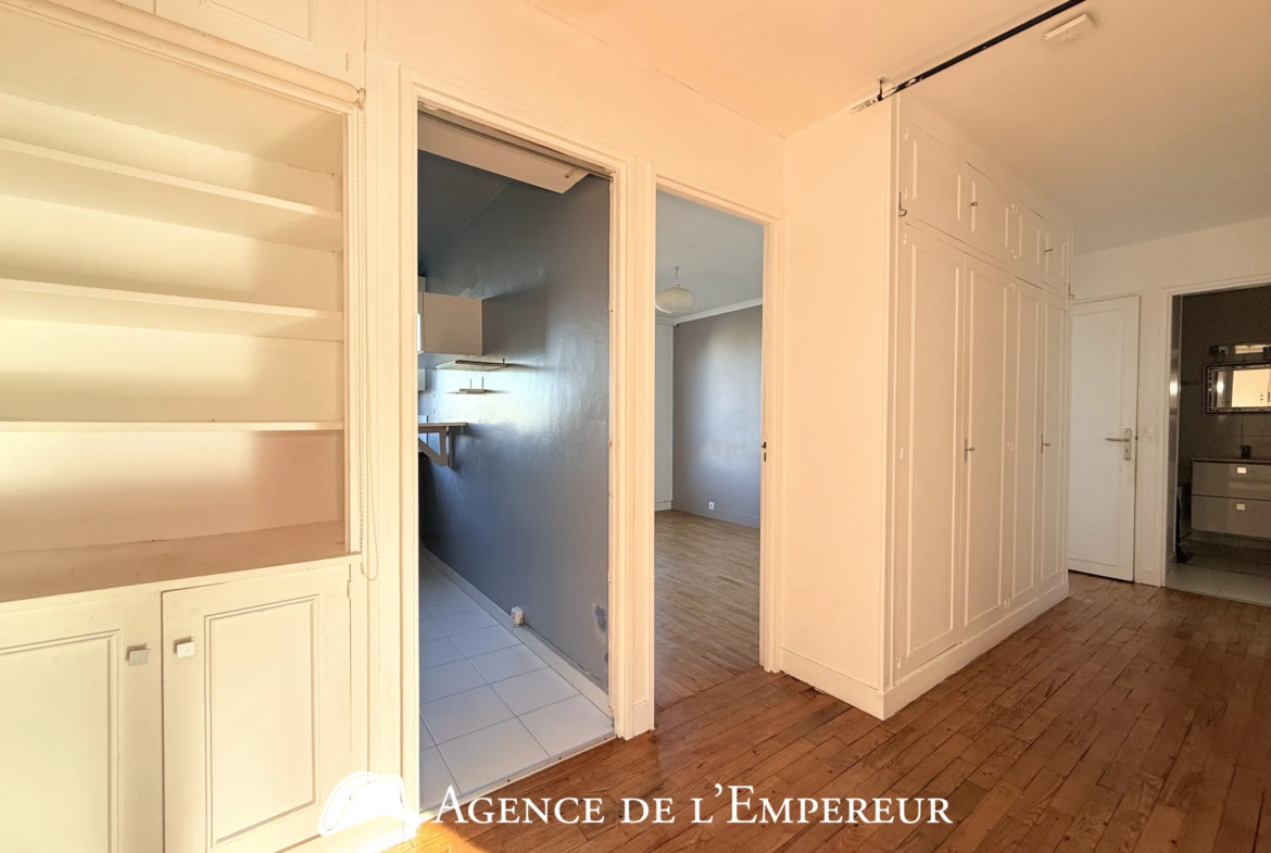 À vendre : Appartement lumineux 4 pièces à Buzenval, Rueil-Malmaison 