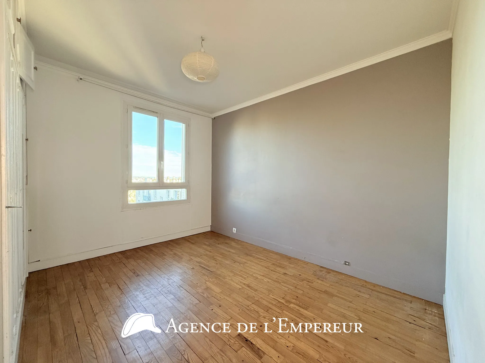 À vendre : Appartement lumineux 4 pièces à Buzenval, Rueil-Malmaison 