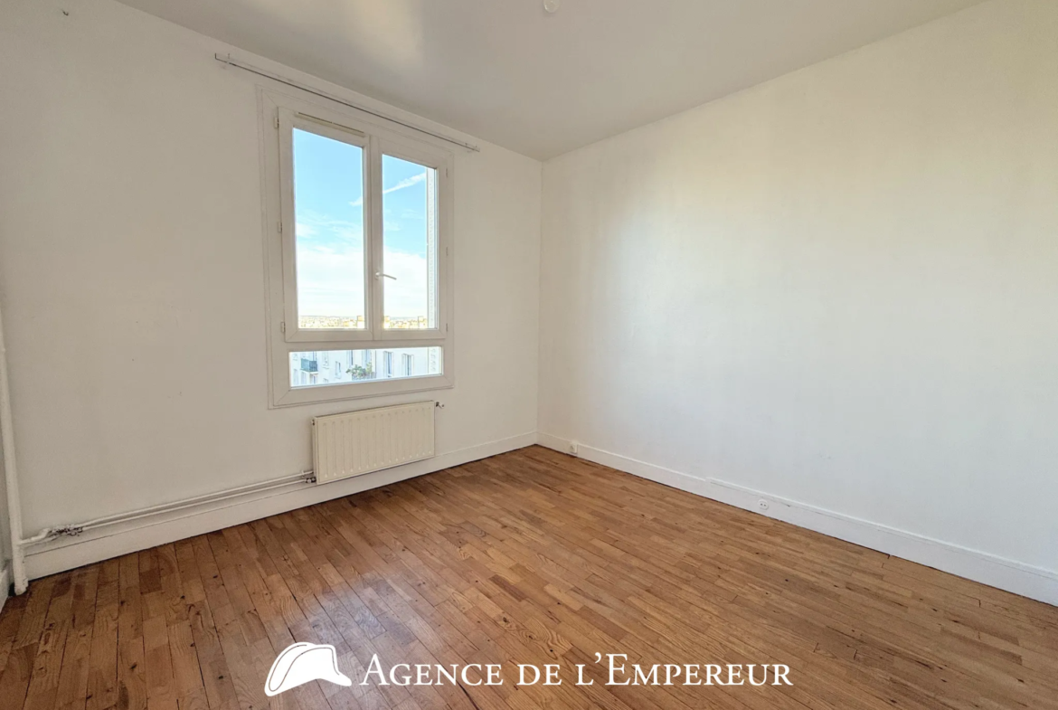 À vendre : Appartement lumineux 4 pièces à Buzenval, Rueil-Malmaison 