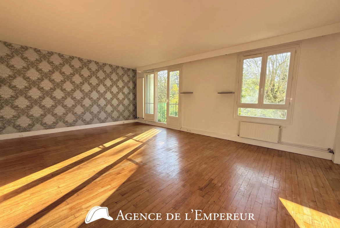 À vendre : Appartement lumineux 4 pièces à Buzenval, Rueil-Malmaison 