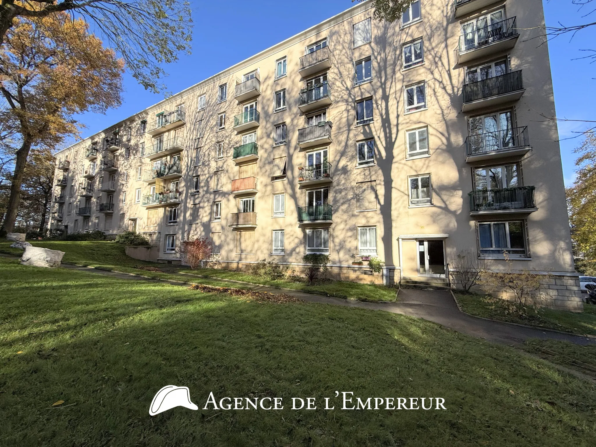 À vendre : Appartement lumineux 4 pièces à Buzenval, Rueil-Malmaison 