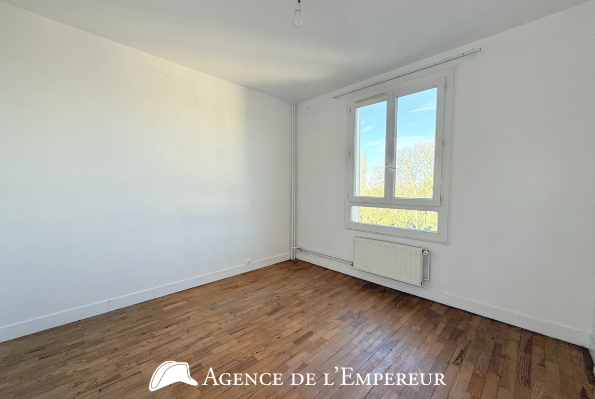 À vendre : Appartement lumineux 4 pièces à Buzenval, Rueil-Malmaison 