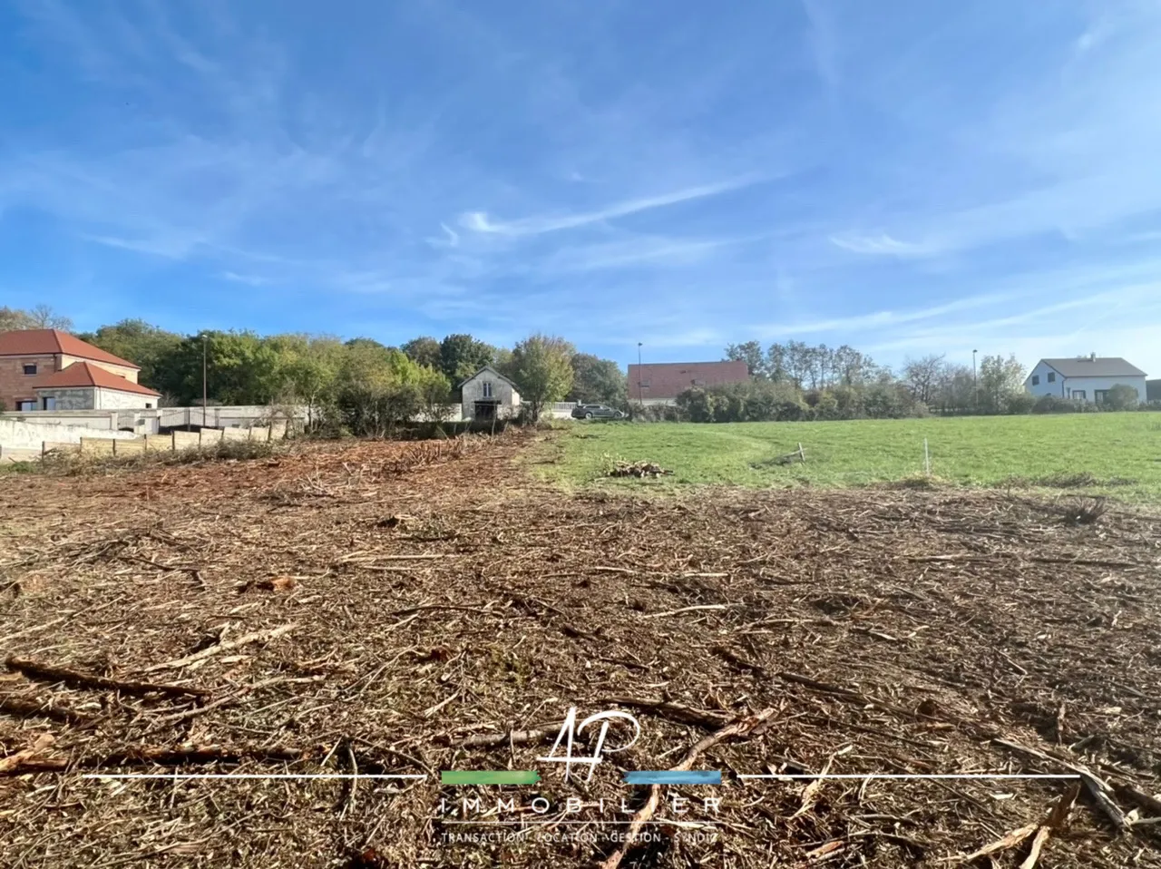 Terrain à bâtir de 1420 m² à Mirebeau-sur-Bèze (21310) 