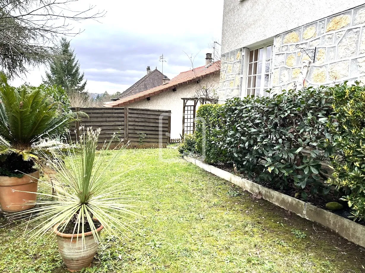 Maison traditionnelle à vendre à Brive la Gaillarde - 3 chambres et jardin 