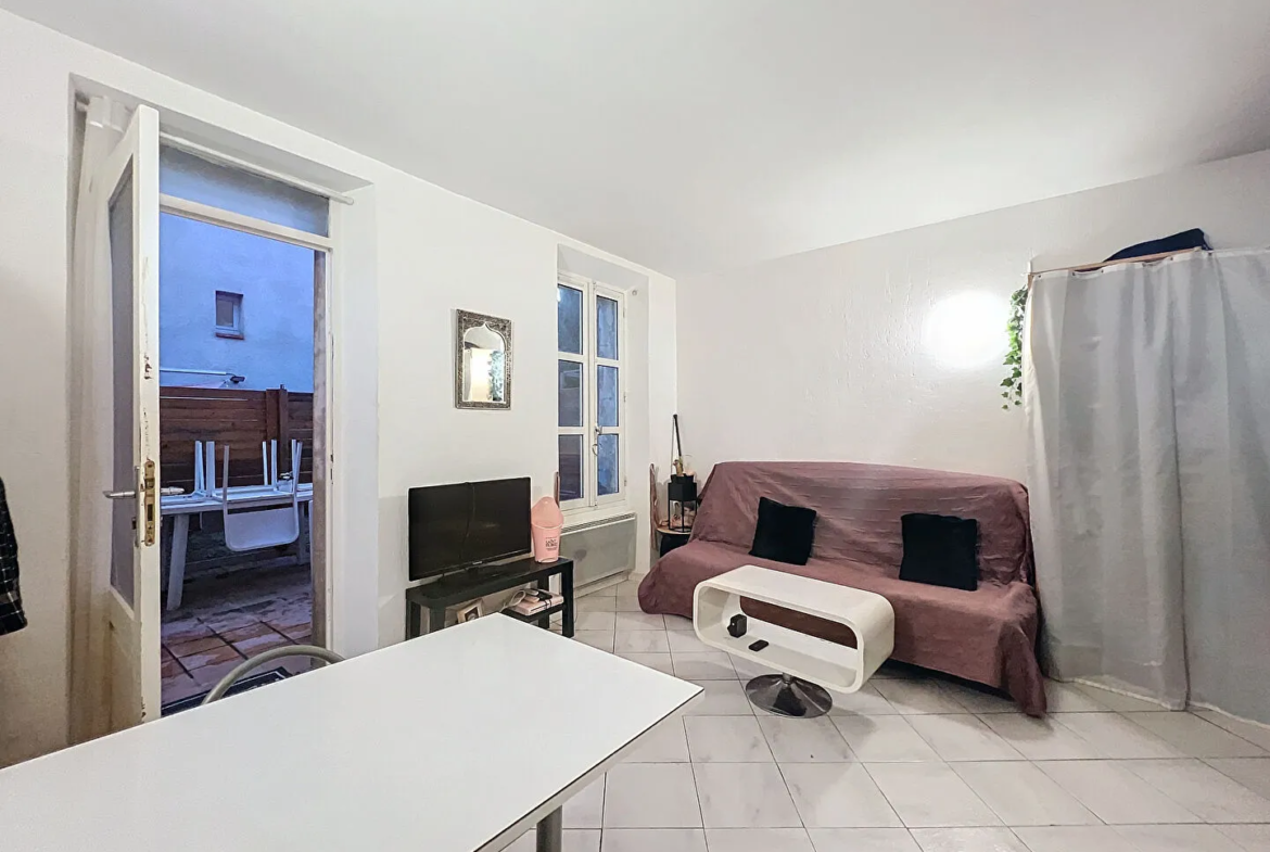 Appartement T1 24.50 m² à Peynier avec terrasse privative 