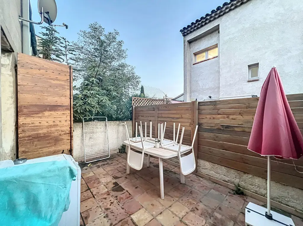 Appartement T1 24.50 m² à Peynier avec terrasse privative