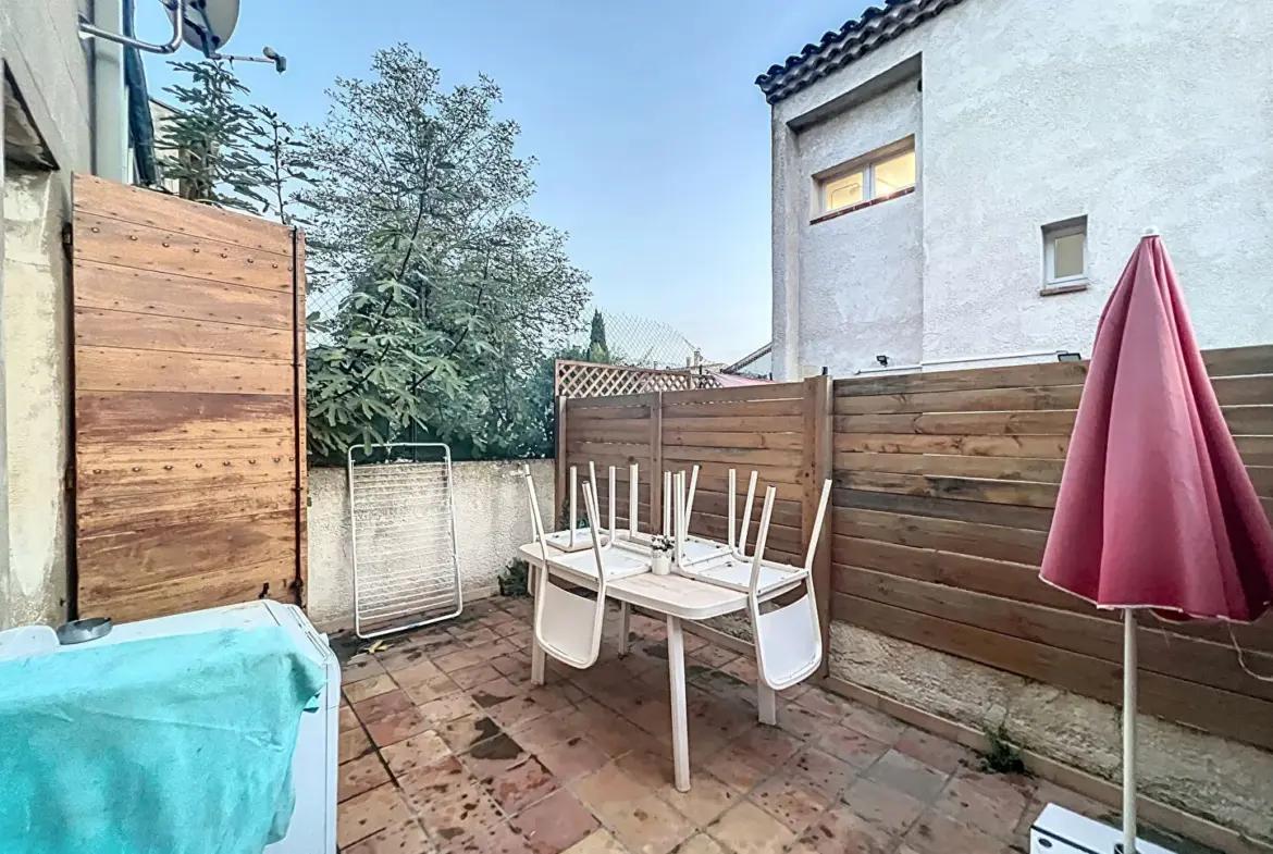 Appartement T1 24.50 m² à Peynier avec terrasse privative 