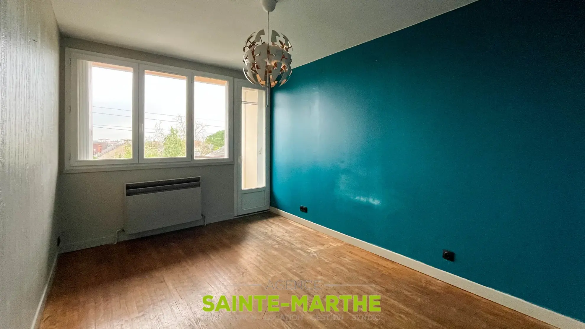 À vendre : Appartement T4 avec balcons à Niort 