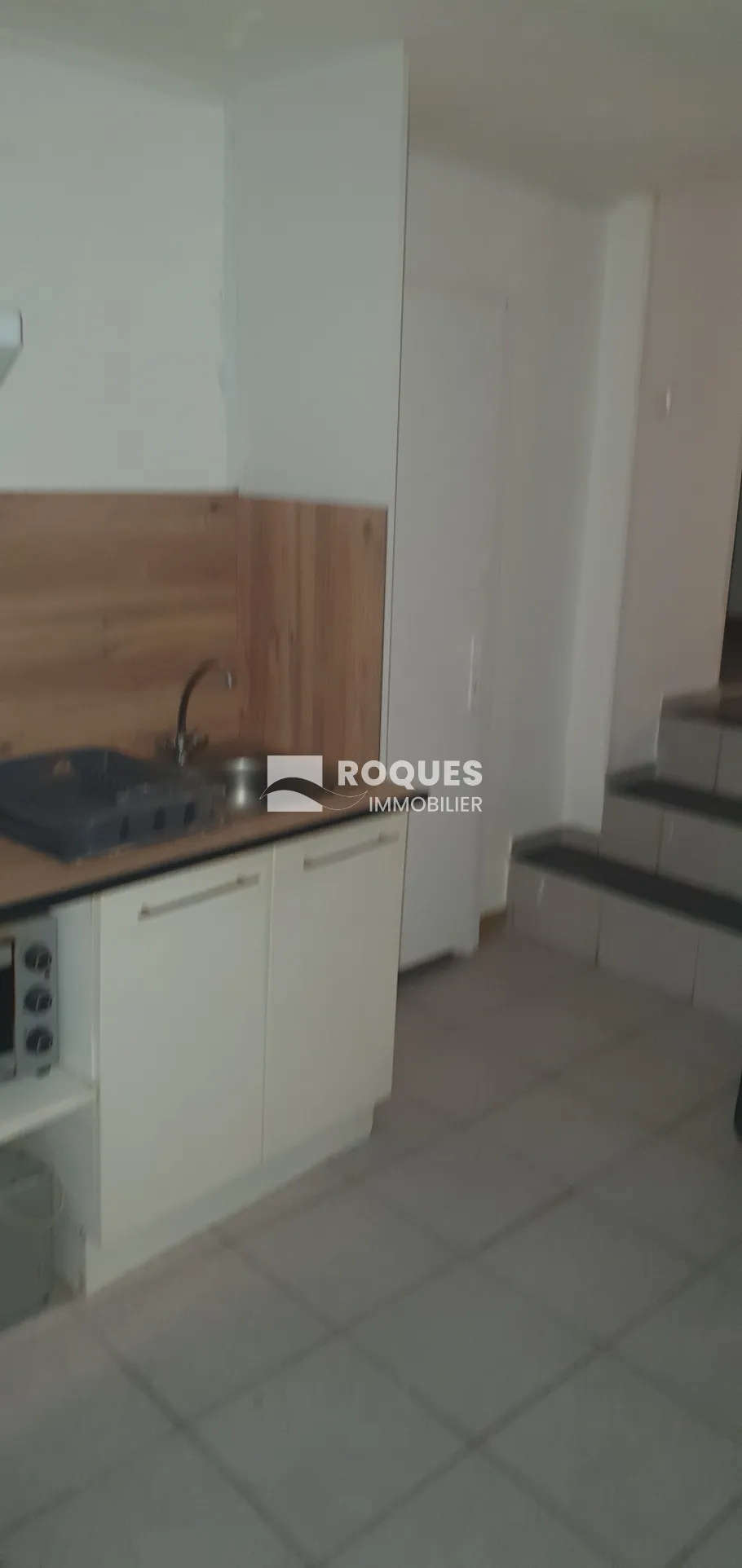 Immeuble de rapport à Lodève - Trois appartements T3 à vendre 