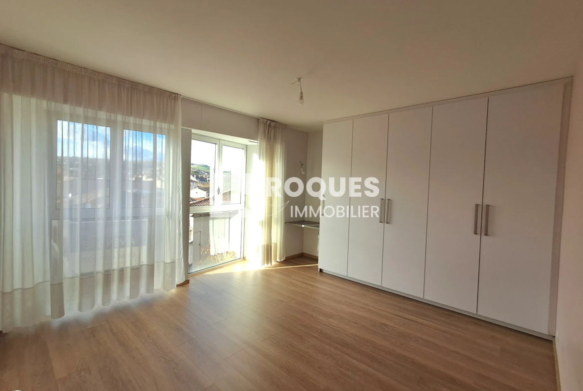 Bel Appartement T4 lumineux à Millau - 104 m² 