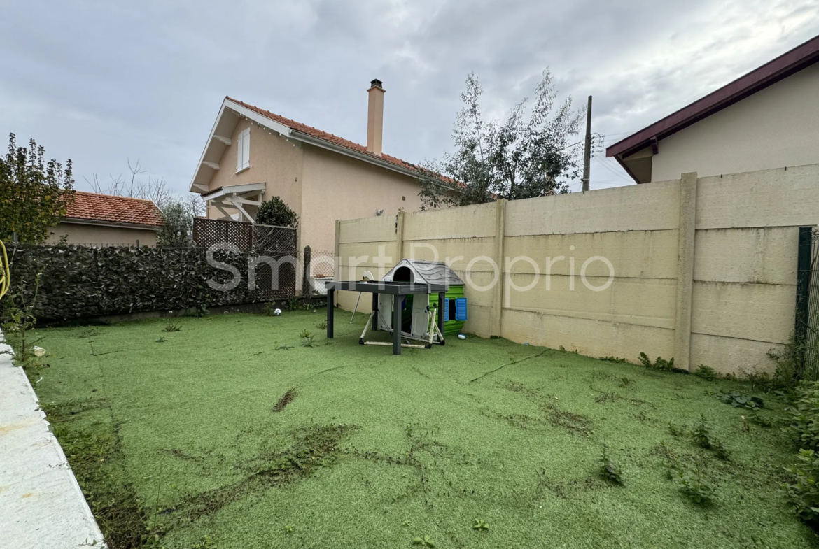 À vendre : Appartement T3 69 m² à Cenon avec jardin 