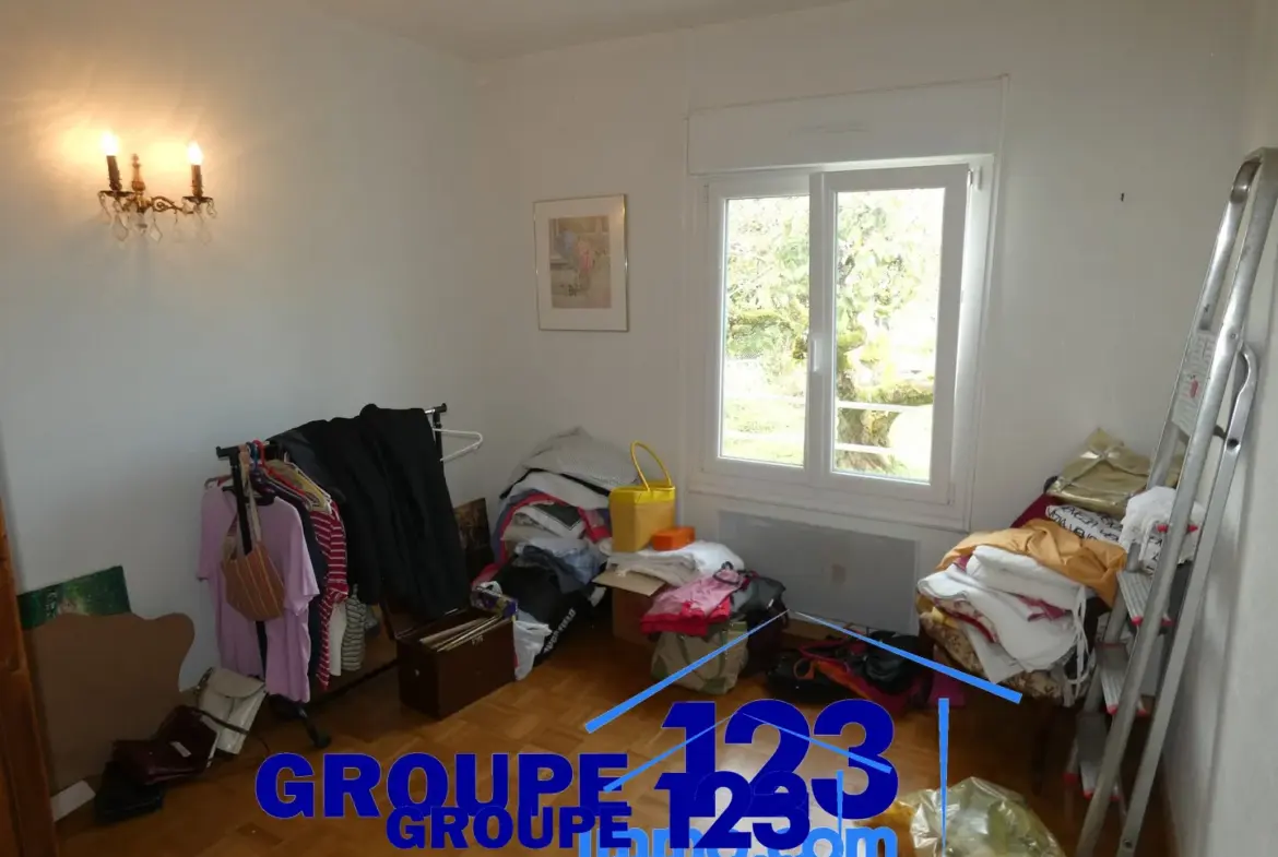 Maison familiale de 3 chambres à Migennes à vendre 