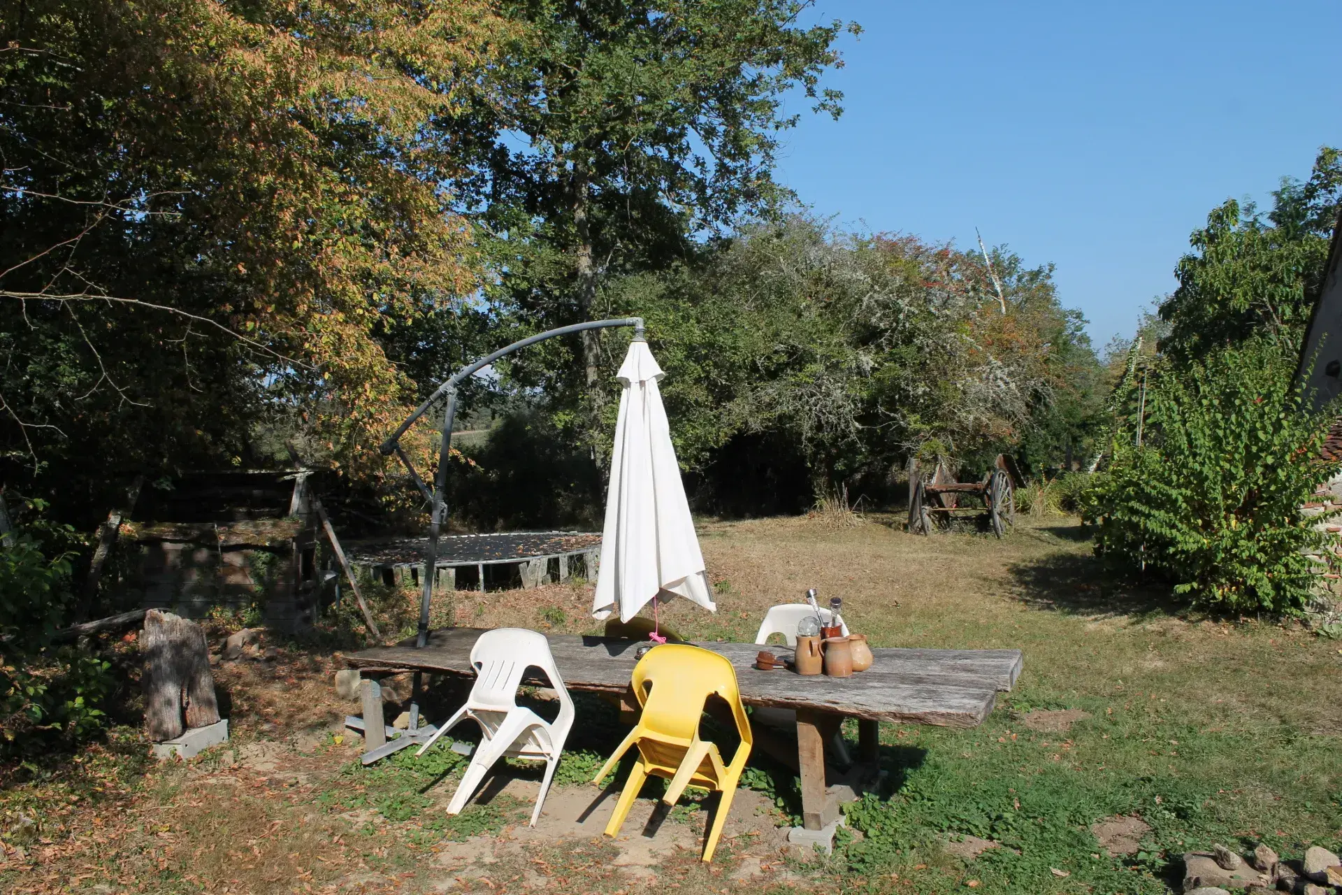 Fermette avec grange à Louroux Bourbonnais sur 2.2 hectares 