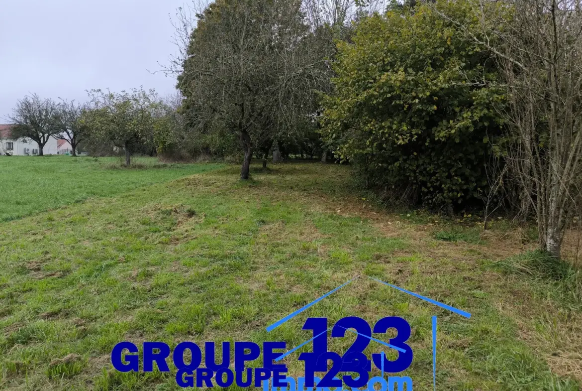 Terrain à bâtir à Cudot - 1253 m² à vendre 