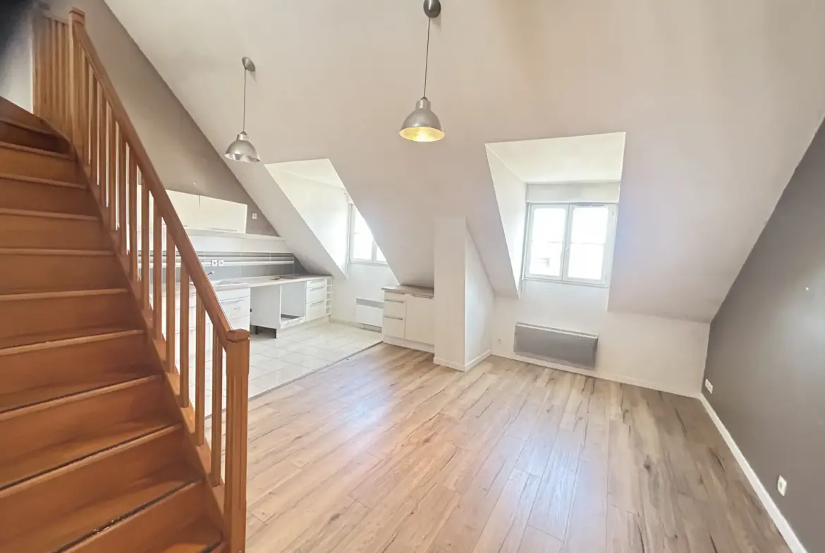 F4 en duplex de 67m² à Etampes avec parking 