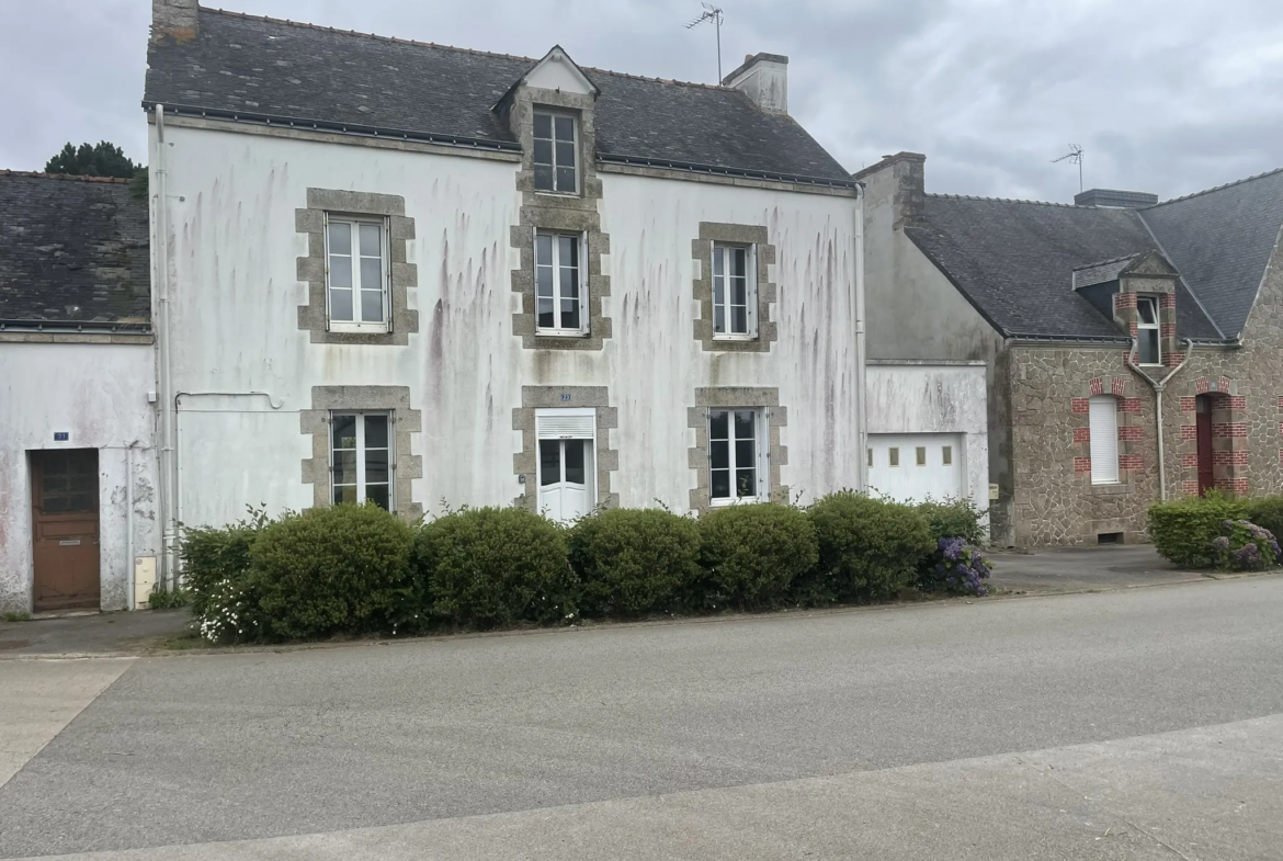 Maison de Bourg à rénover à Saint-Barthélemy 