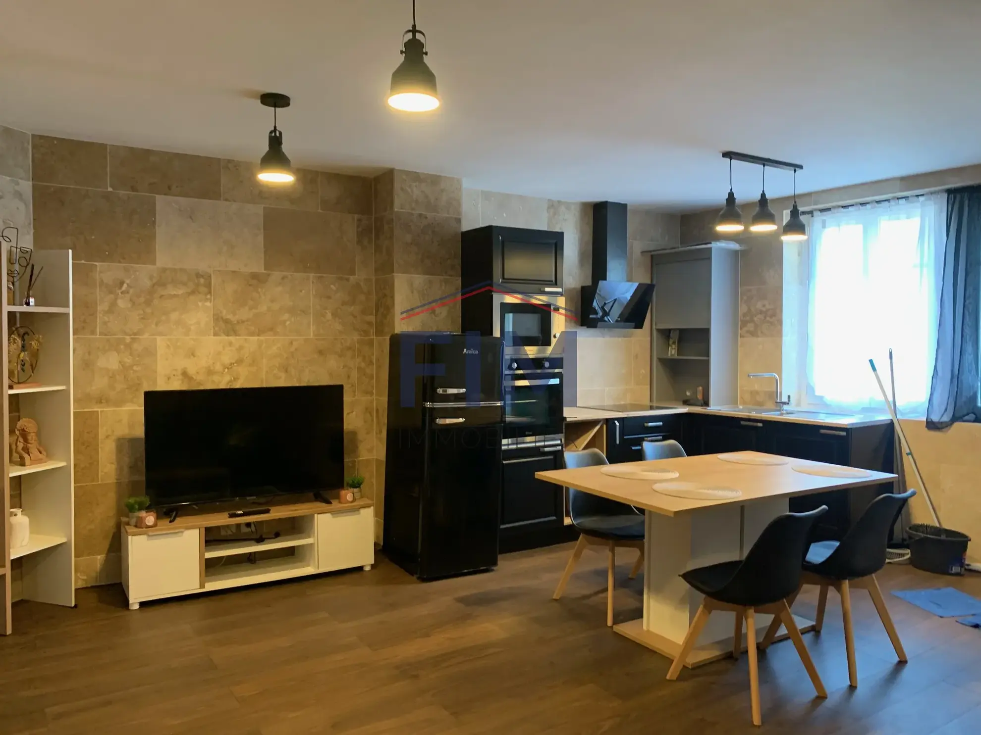 Appartement F2 rénové à vendre, Dieppe Centre-Ville 