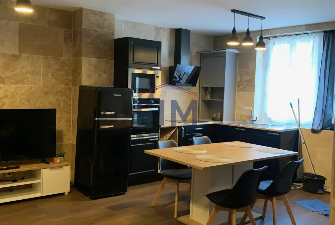 Appartement F2 rénové à vendre, Dieppe Centre-Ville 