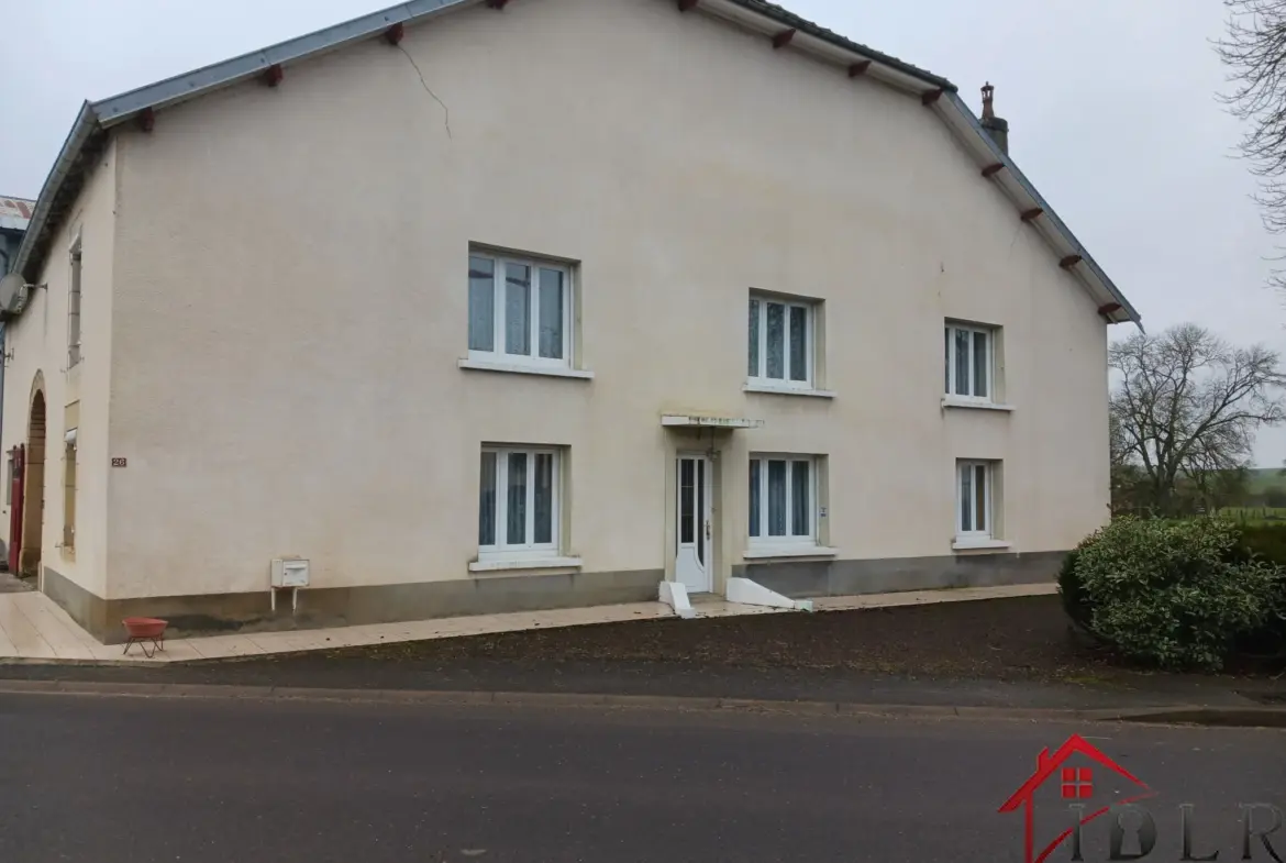 Maison de village à vendre à Gevigney-et-Mercey - 154 m² 