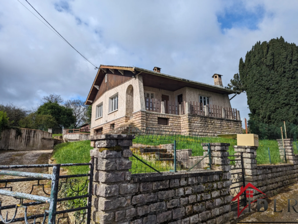 Ensemble immobilier à Savoyeux sur terrain de 2516 m²