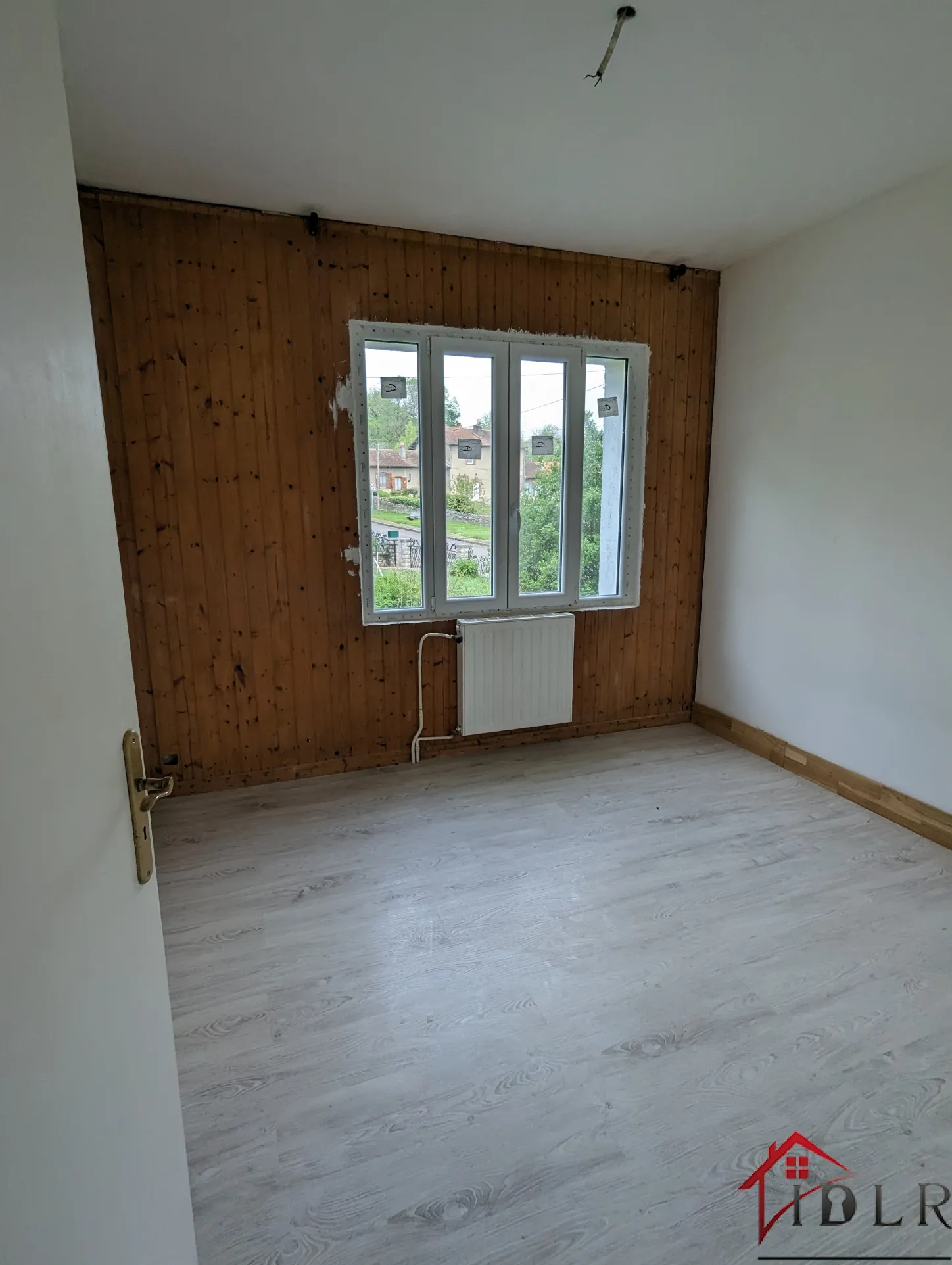 Ensemble immobilier à Savoyeux sur terrain de 2516 m² 