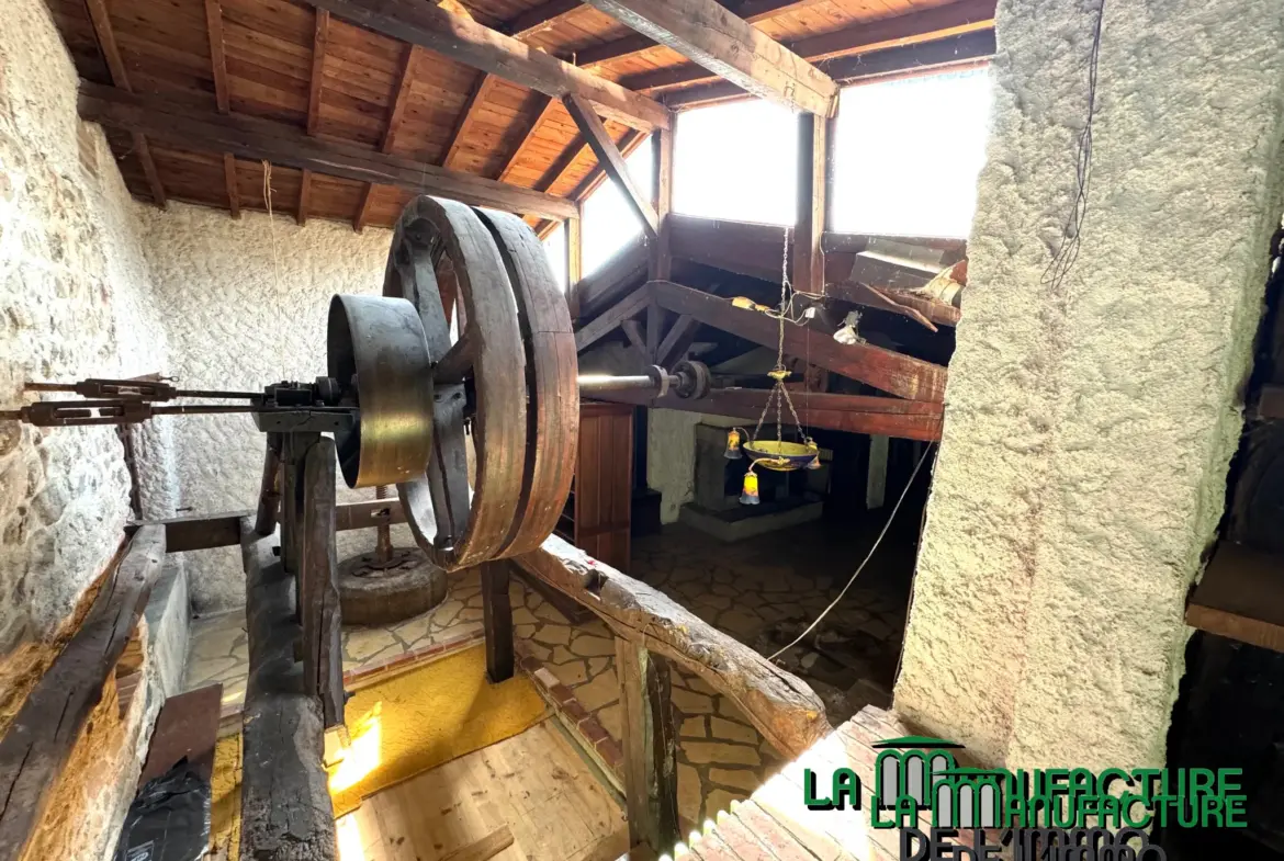 Authentique moulin à rénover à Saint Marcellin en Forez 