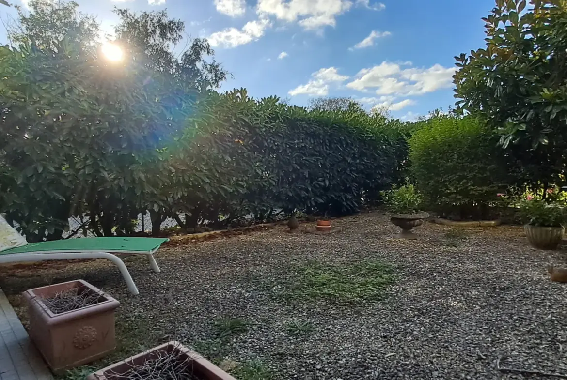 Appartement 2 pièces avec jardin au Chesnay Rocquencourt 