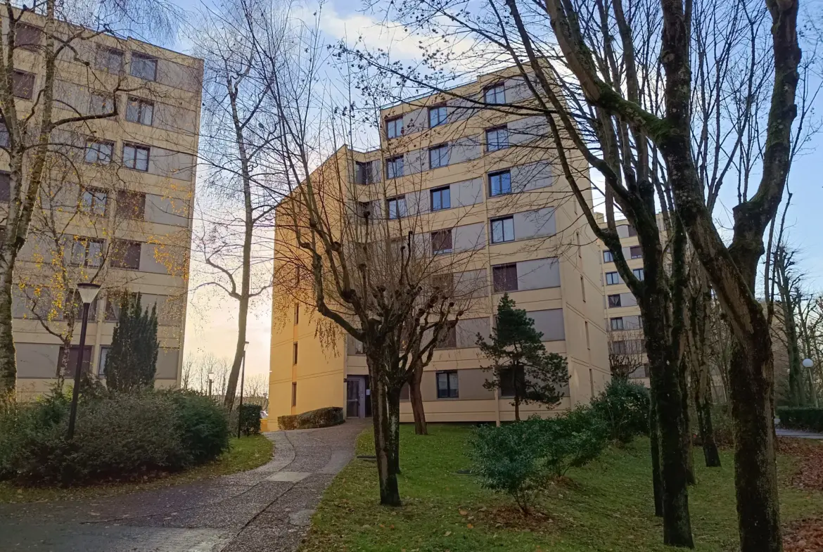 Bel appartement lumineux 73 m² à Montigny-le-Bretonneux 